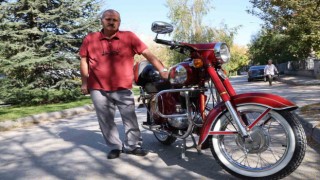 42 yıldır kullandığı motosikletini oğlundan dahi kıskanıyor