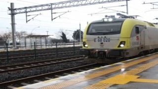 Ada ekspresi yolcularını Arifiyeye, Büyükşehir ücretsiz taşıyacak