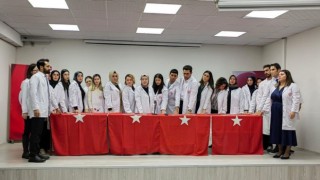 Aday öğretmenler yemin etti