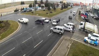 Afyonkarahisarda trafik kazaları şehir güvenlik kameralarına yansıdı