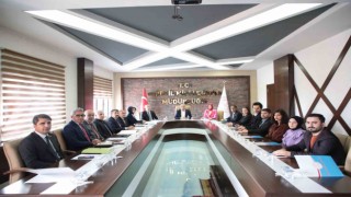 Ağrıda Okulum Beni Bekler projesiyle eğitime devam eden öğrenci sayısı artıyor