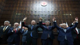AK Parti Grup Toplantısına katılan Büyükkılıç; Ataşı tebrik etti