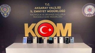 Aksarayda KOM ekiplerinden kaçak telefon operasyonu