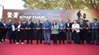 Antalya Kitap Fuarı 14. kez kapılarını açtı