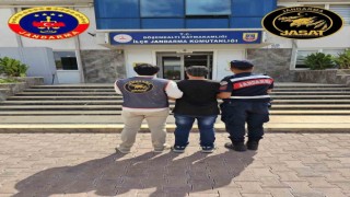 Antalyada 1 günde 93 aranan şahıs yakalandı