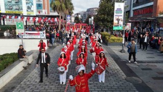 Arnavutköyde Cumhuriyet Bayramı coşkuyla kutlandı