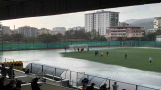 Artvinde şiddetli yağış nedeniyle 3. Lig maçı ertelendi