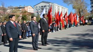Aşkalede Cumhuriyet Bayramı Çelenk sunma töreni