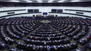 Avrupa Parlamentosu, Ukraynaya Rus varlıklarıyla ödenecek 35 milyar euro kredi vermeyi kabul etti