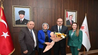 Aydın Valisi Canbolat muhtarları ağırladı