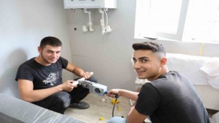 Aydında kış yaklaştı, doğalgaz tesisatçıları zamanla yarışmaya başladı