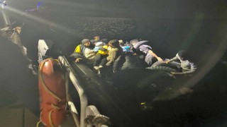 Ayvalık açıklarında 39 düzensiz göçmen yakalandı