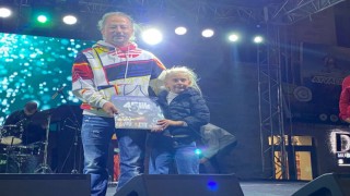 Ayvalıkta hasat festivalinden nostaljik melodiler yükseldi