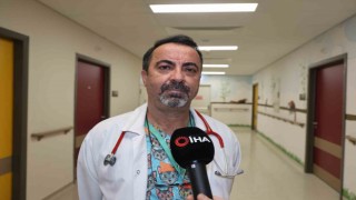 Bağırsak hastalığı nedeniyle yaşama ihtimali düşük olan 6 aylık bebek, ameliyatla sağlığına kavuştu
