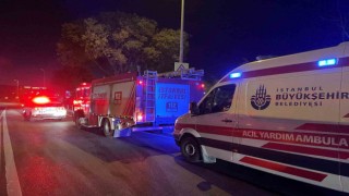 Bakırköyde 3 aracın karıştığı zincirleme kazada 4 kişi yaralandı