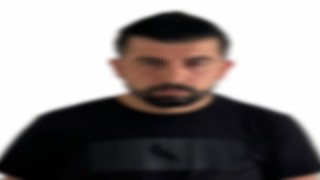 Bakırköydeki bir mağazada etek altı tacizi kamerada