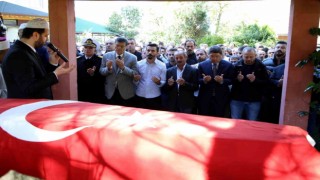 Bartında madendeki göçükte hayatını kaybeden madenci son yolculuğuna uğurlandı