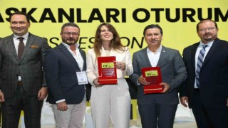 Başkan Aras İstanbul Turizm Fuarına katıldı