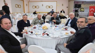 Başkan Aydın muhtarların gününü kutladı