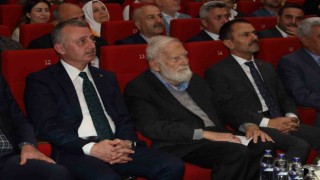 Başkan Büyükakın: Dünya yeniden felsefeye, hiç olmadığı kadar vicdanların sesini duymaya muhtaç
