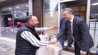 Başkan Kurnaz: Esnafımızın konforuna özen gösteriyoruz