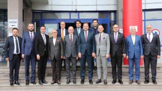 Başkan Özlü MÜSİAD heyetini ağırladı