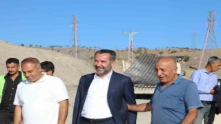 Başkan Şerifoğulları, Karşıyaka-Beyyurdu yolunda incelemelerde bulundu