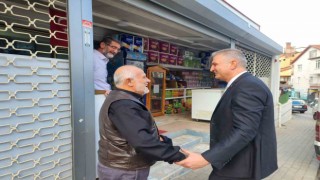 Başkan Sezer vatandaşları çalışmalar hakkında bilgilendirdi