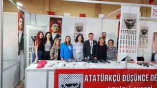 Başkan Tatıktan kitap fuarında okuma vurgusu