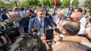 Başkan Tugaydan SOLOTÜRK açıklaması: İzmirin ihmal edilmemesini bekliyoruz”