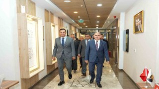 Başkan Zeyrek, Vali Özkanı ağırladı
