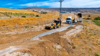 Batmanda dar yollar genişletiliyor
