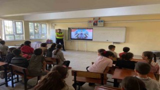 Batmanda öğrencilere polislik mesleği tanıtıldı