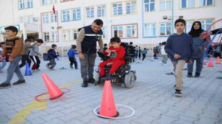 Battalgazideki çocuk şenliğine yoğun ilgi