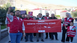 Bayburtta ‘Dünya Yürüyüş Günü dolayısıyla yürüyüş yapıldı