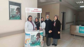 Bayburtta sağlık çalışanlarınca stant açılarak normal doğuma dikkat çekildi