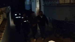 Beş ayrı suçtan aranıyordu, kıskıvrak yakalandı