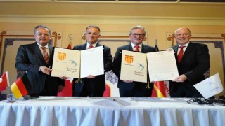 Beylikdüzü ve Paderborn kardeş şehir oldu