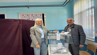 Bilecikte yaşayan çifte vatandaşlık sahibi kişiler sandık başına gitti
