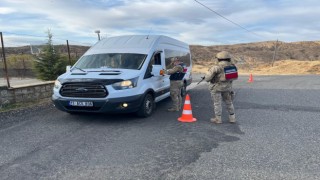 Bingölde okul çevreleri ve servis araçları denetlendi