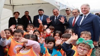 Bingölde TÜBİTAK 4007 Bilim ve Teknoloji Şenliği başladı