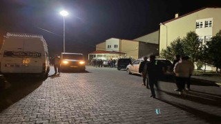 Bitliste mezraya yıldırım düştü, 5 kişi yaralandı