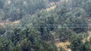 Boluda mevsimin ilk kar yağışı