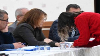 Bozüyükte belediye ait dükkanlar ihaleye verildi