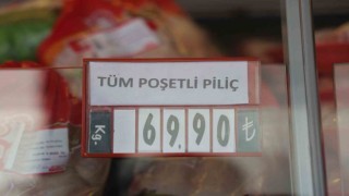 Bu mağazada etler yarı fiyatına