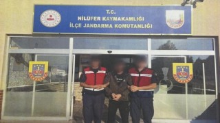 Bursada çeşitli suçlardan aranan 2 şahıs yakalandı