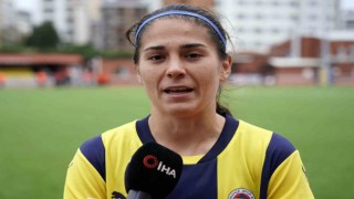 Busem Şeker: Fenerbahçelilerin bayramı kutlu olsun