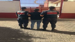 Çeşitli suçlardan aranan şüpheli İncirliovada yakalandı