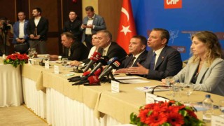 CHP Genel Başkanı Özel: Parka havuza yola sigara atılınca da füze atılmış gibi zarar veriyor