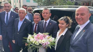 CHP Genel Başkanı Özgür Özel, Antalyaya geldi